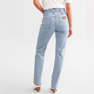 Wrangler high rise light wash jeans vintage style